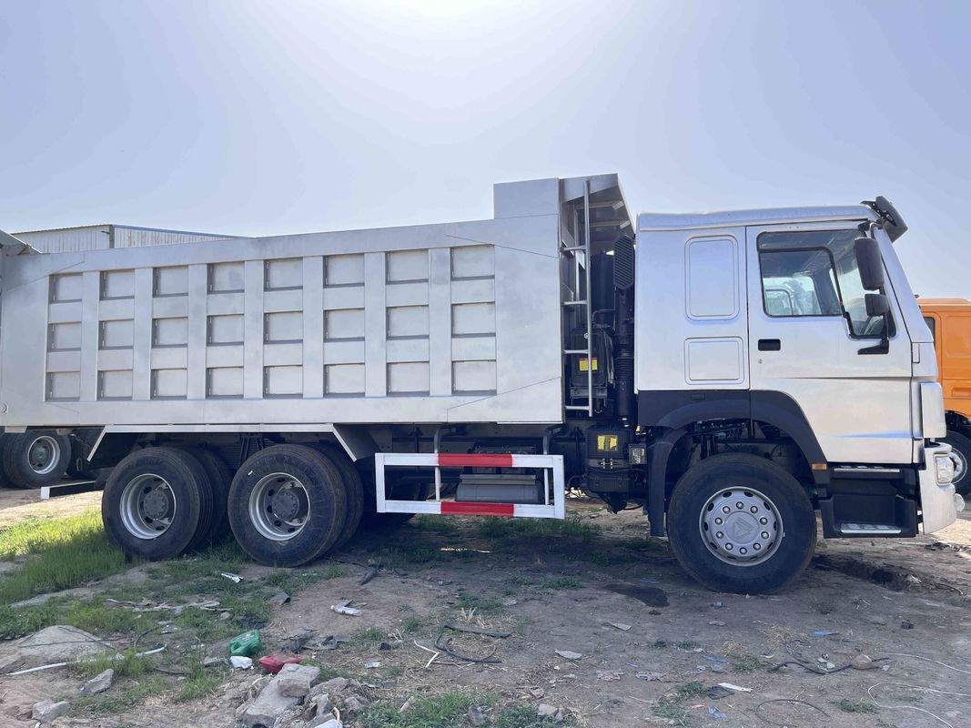 Refurbished Mining Dump Truck