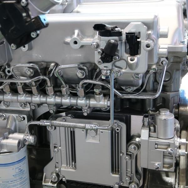 YC6L330-60 Diesel engine 8.4L Euro 6