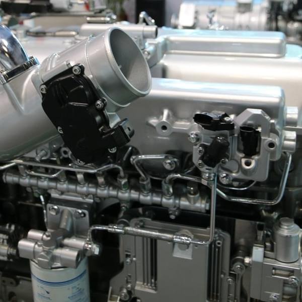 YC6L330-60 Diesel engine 8.4L Euro 6